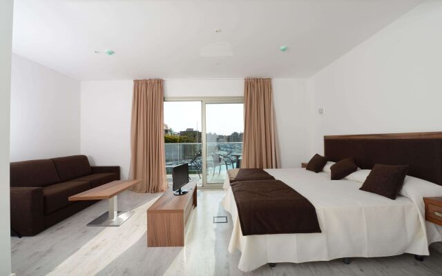 Portodrach Aparthotel & Suites