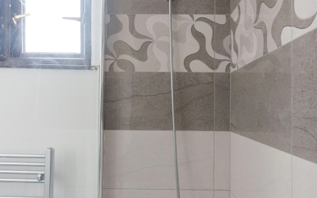 Towler House Apartments 6 Beds in 3 Bedrooms