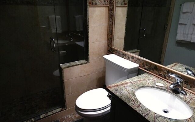 Mammoth S #215 4 Bedroom Condo