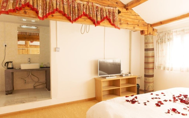 Time Manor Inn – Guest Rooms – Lijiang