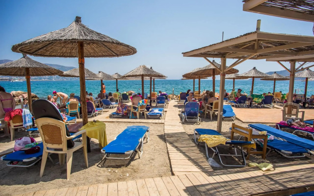 Kiani Akti Hotel