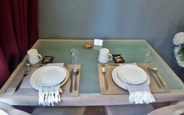 The Staycation - Boutique rooms