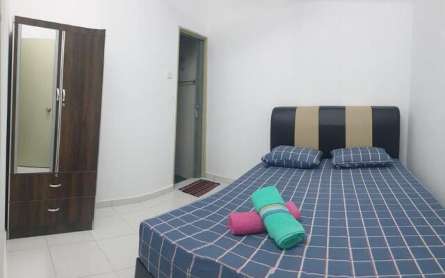 Homestay Impian Qaseh Manjung (Muslim)