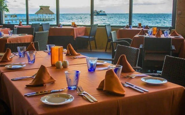 2BD Del Palmar Cancun Luxury Resort