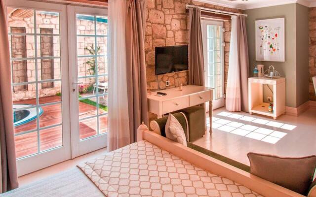 Ala Otel Alacati