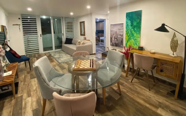 Castillo del Parque Stylish 2bed Apt