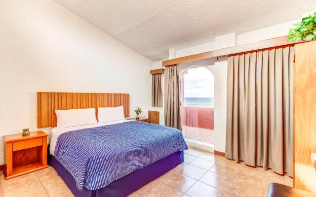 Puerto Nuevo Baja Hotel & Villas