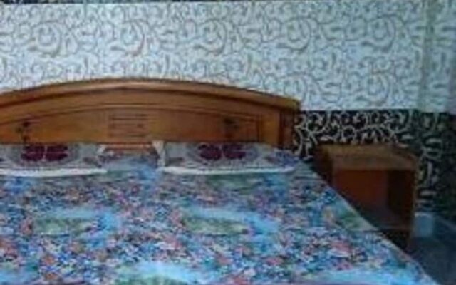 Simran Guest House