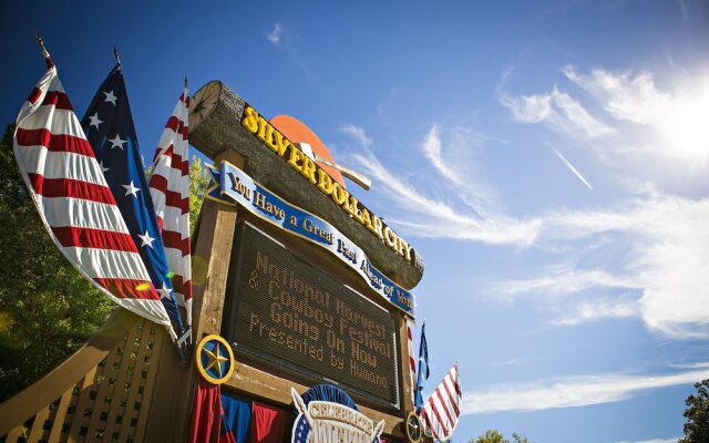 Top Tee A 3 Bedroom Condo