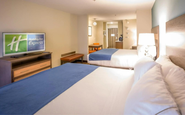 Holiday Inn Express Wichita South by IHG