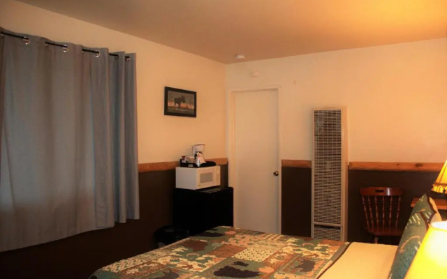 Rodeway Inn & Suites Fireside Lodge