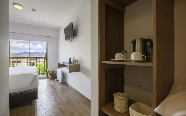 Muru Homely Hotel