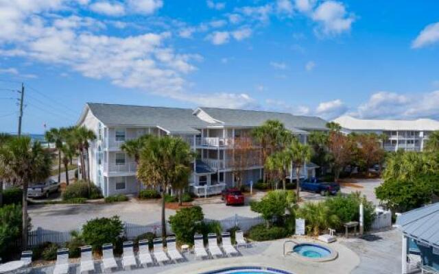 Summer Breeze Condominium 304