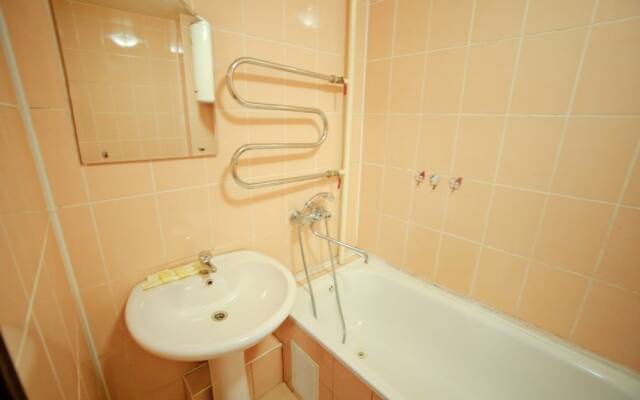 Apartment on Alliluyeva 12a-12