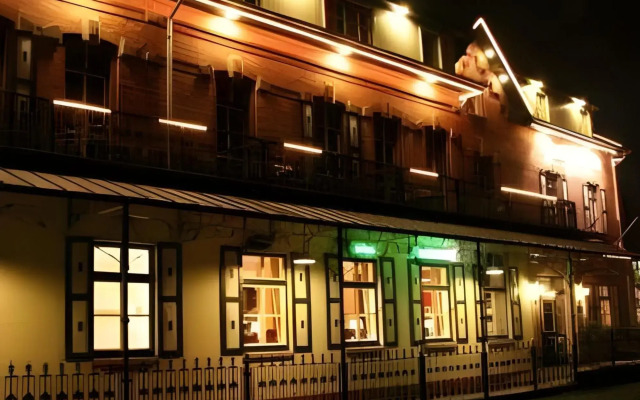 hotelImage