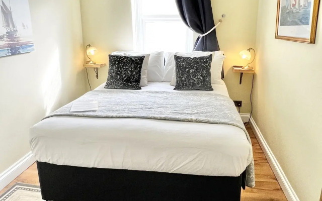Devon House Guest House