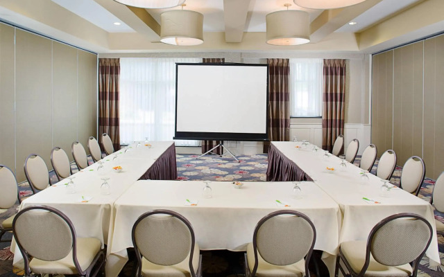 Courtyard by Marriott Keene Downtown