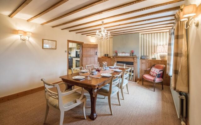46 Ivy Cottage