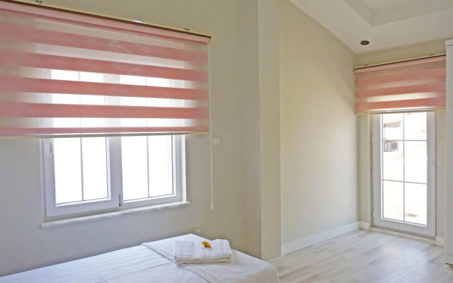 Roma Residence - Emir Gursu Houses B
