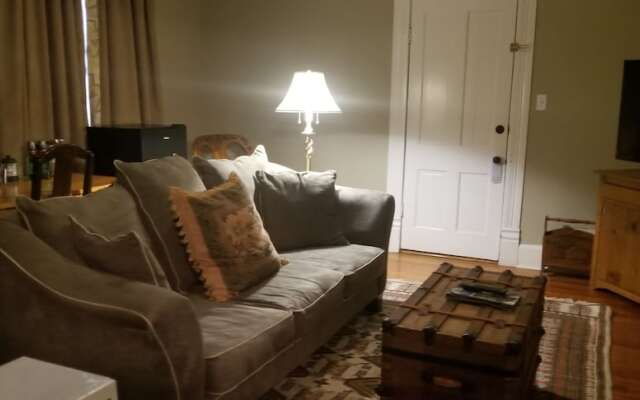 Downtown Guest Quarters Hotel