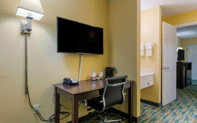 Quality Inn & Suites Mt Dora North