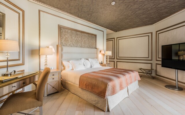 Las Dunas Grand Luxury Hotel