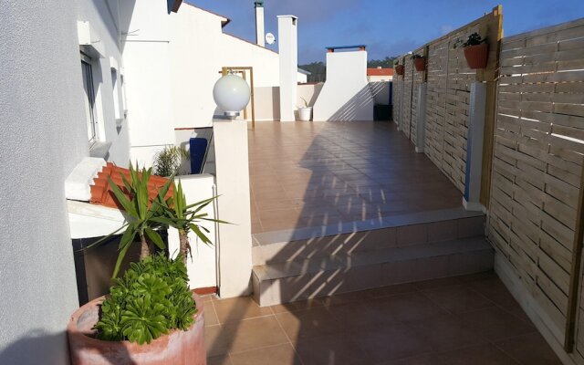 Apartment with 4 Bedrooms in Pataias, with Wonderful Sea View, Furnished Terrace And Wifi - 100 M From the Beach