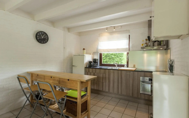 Lovely holiday home in Wolphaartsdijk close to the lake