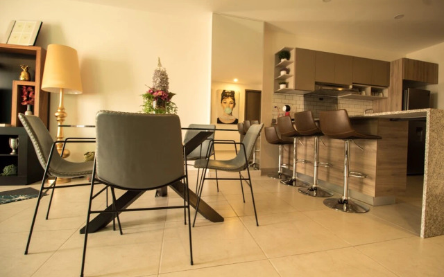 Niza Five Luxury Beach Apartments