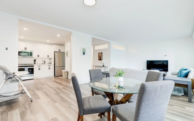 Arlington Modern Comfort Meets City Life