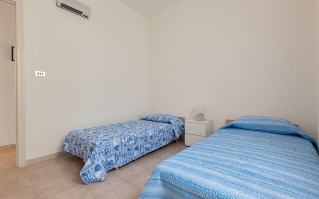 3599 Casa Delma by Barbarhouse