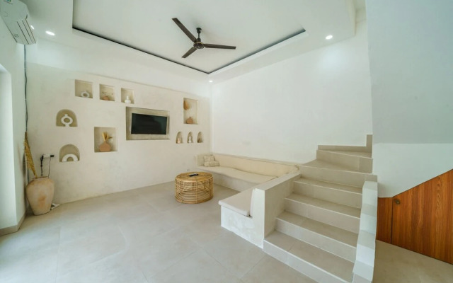 Villa Milos
