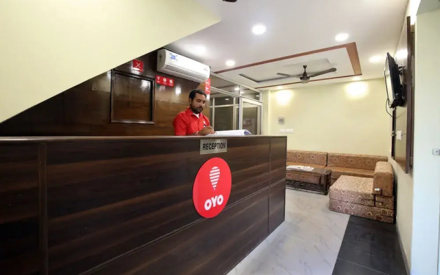 OYO 9040 Hotel Alpine