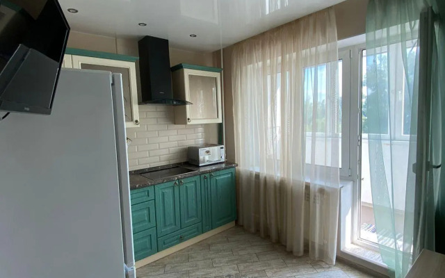 Апартаменты на улице Парижской Коммуны 41