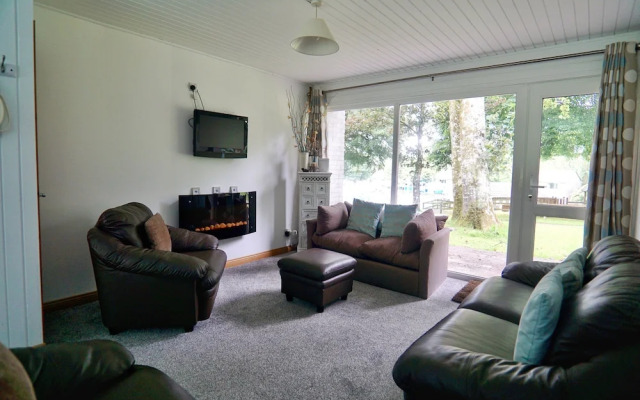 Special 2 Bedroom Home In White Cross