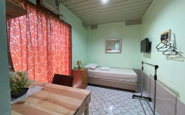 BnT Inn Cebu powered by Cocotel