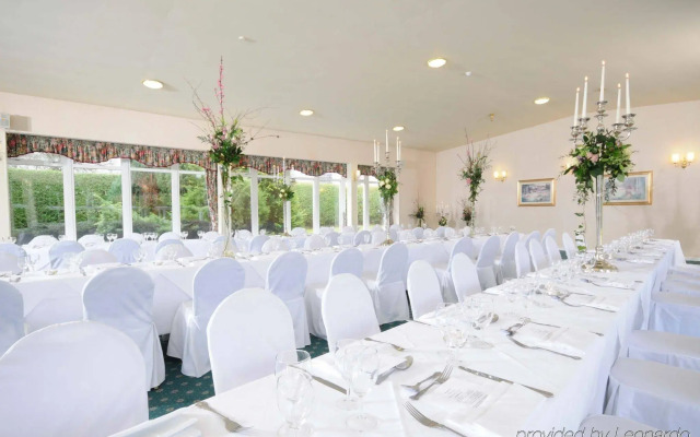 Caledonian Hotel