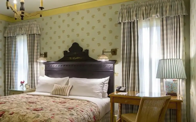 Tallman Hotel