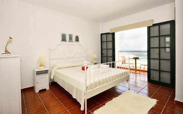 Villa Adelina
