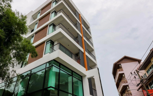 Nida Rooms Patong Lavendar House