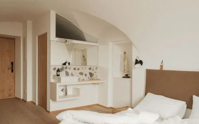 Urban Inn