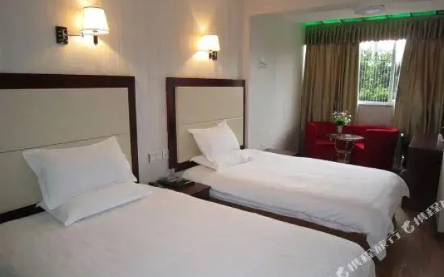 Manduola Business Hostel