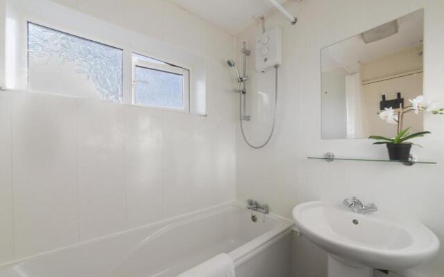 K Suites - Deerswood Avenue