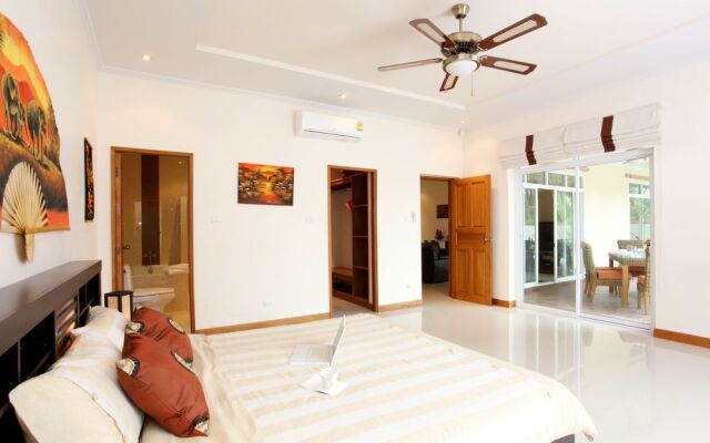 The Chase and Foxlea Executive Villas