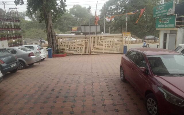 Treebo Elysee, Patel Nagar