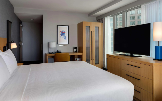 Hyatt Place Boston/Seaport District
