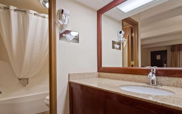 Best Western Montis Inn