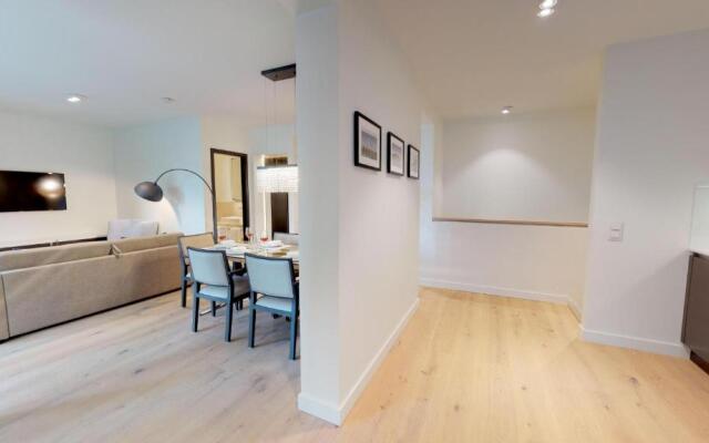 White Pearl Apartment 0.06