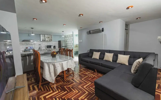 San Pedro Apartments