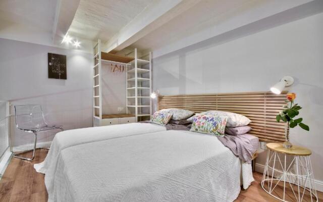 Mint Suite No2